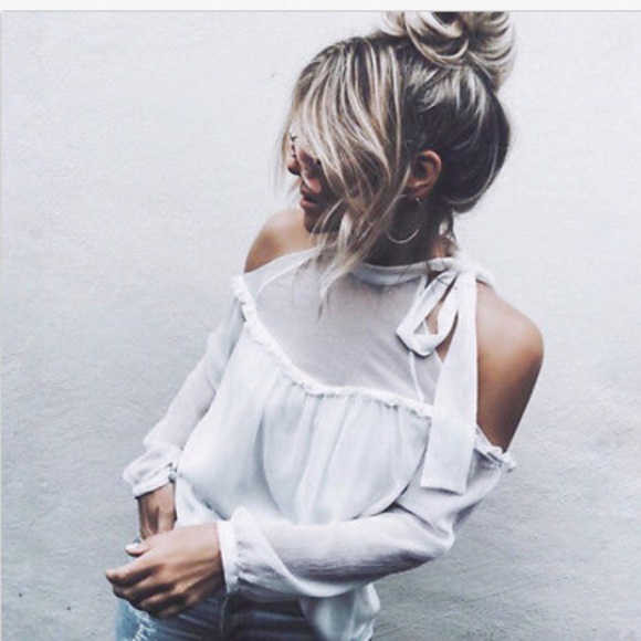 5⭐rated! Julia Top - Just in, fall collection! - Picture 1 of 7